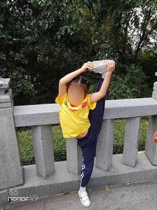  孩子从小会习武