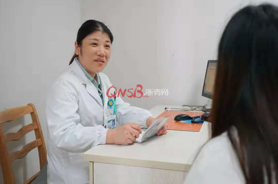 34岁女子和丈夫亲热后出血,20多天后才想起就医,结果……