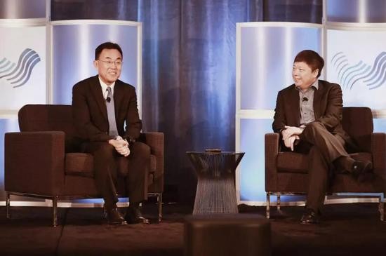 2016易凯资本美国峰会上，王冉对话时任万达集团高级副总裁高群耀