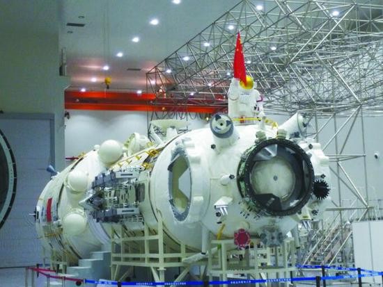 “天和”号空间站核心舱首次公开 亮相珠海航展