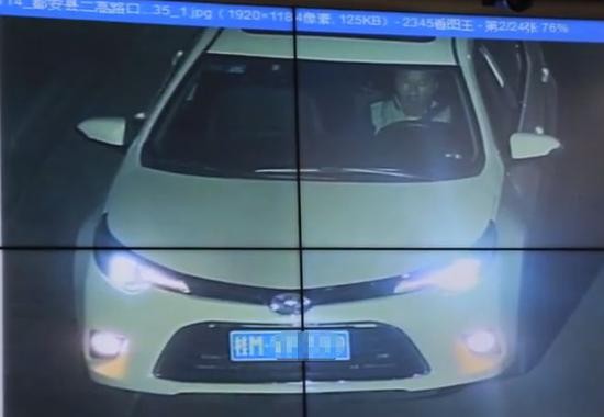 女子在家中被一只手捂住嘴喷药，醒来发现3岁儿子已经...