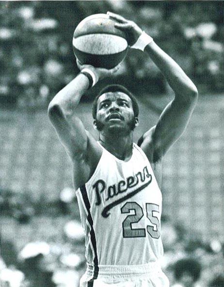 历史上的今天:悍将轰57分 诺天王成外籍得分王