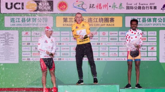 环福州自行车赛S3 达维尼奥克从吕先景手中抢走黄衫