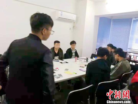 武汉与苏州警方跨省协作联手打掉一网络贷款诈骗团伙
