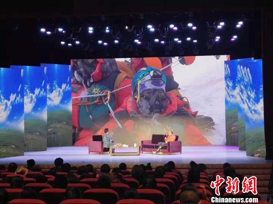 无腿登山家夏伯渝问顶珠峰再出发：我的一生就是挑战