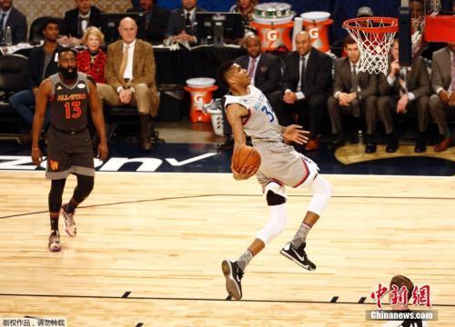 阿德托昆博&哈里斯当选上周美职篮分区最佳球员