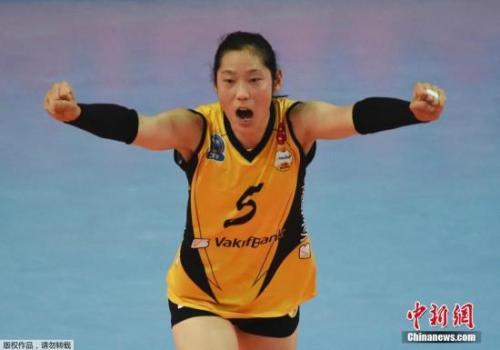 女排世俱杯浙江队首战折戟朱婷砍16分获MVP