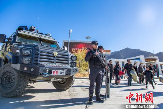 拉萨铁路警方启动清剿1号行动打击倒票违法犯罪活动