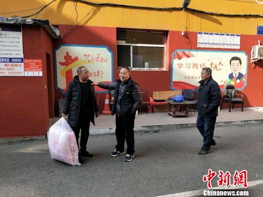 山西太原一小区业主自治5年物业费仅0.45元