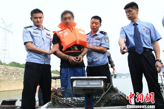 检察机关提前介入非法捕捞水产品案件(资料图)伍家检察院供图