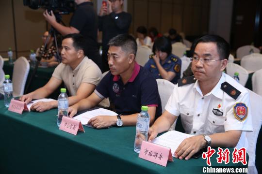 三亚整治&ldquo;拉客仔&rdquo;、&ldquo;黄牛党&rdquo;