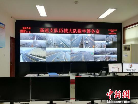 济南65岁男子酒后骑三轮车上高速“超车道”逆行10余公里