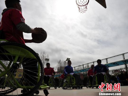 西藏轮椅篮球队进行藏历新年后首次训练(图4)
