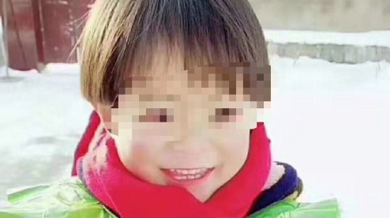庞某琪生前照片 公安部儿童失踪信息紧急发布平台提供