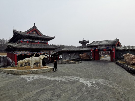2019年3月20日,黑龙江牡丹江,"曹园"建筑群.视觉中国