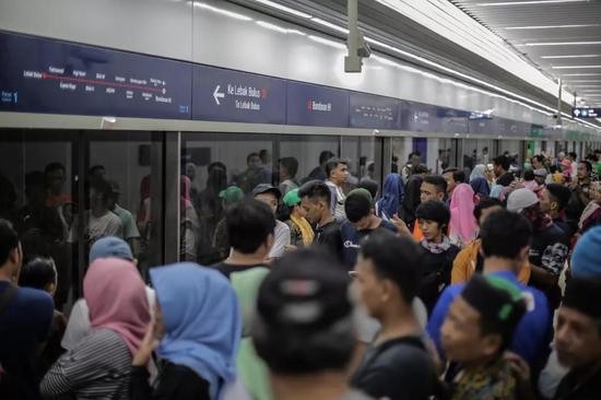 图片来源:视觉中国