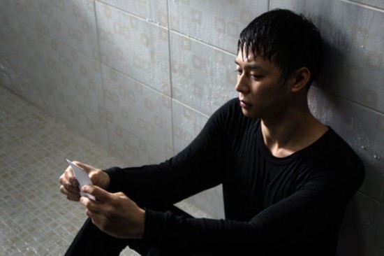  朴有天主演的《想你》剧照