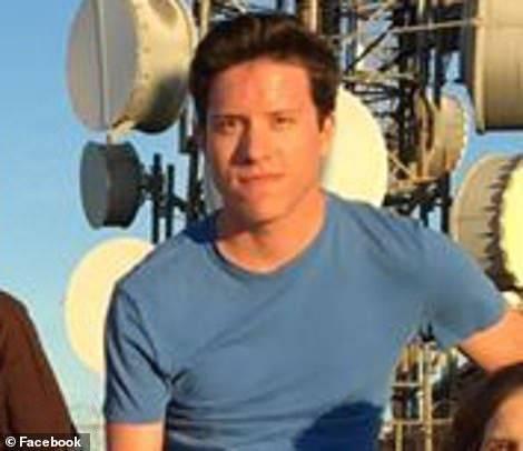 　嫌犯约翰·恩涅斯特