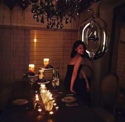 乔欣杨洋恋情实锤?3亿顶级豪宅被扒,内置电梯自带8个卫生间