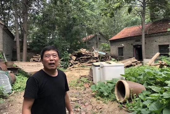   在狱中度过的15年，曹红彬没有一天认过罪，因此也没有减过一天刑