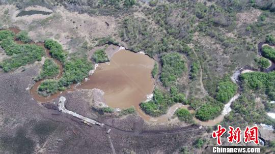 黑龙江铁矿事故救援进入排水阶段仍有8人失联