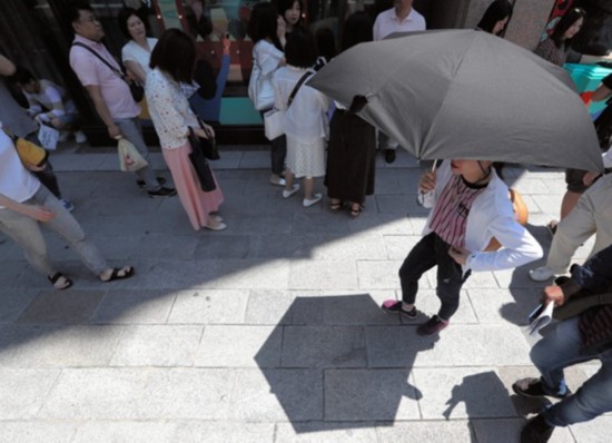 北海道迎来高温天气 最高气温达39.5℃（图片来源：朝日新闻网站）