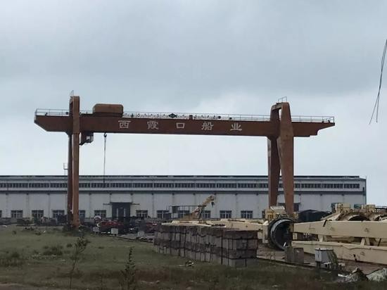 龙眼港港区内的船厂为西霞口集团所有。新京报记者祖一飞 摄