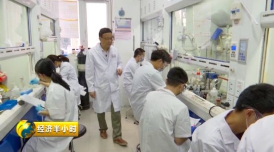  余洛汀课题组实验室