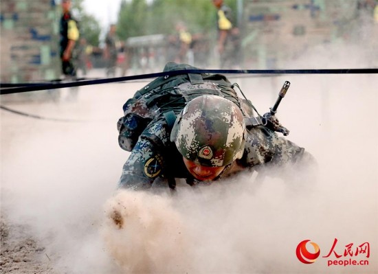 实装通过200米障碍。