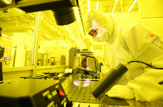 韩国三星电子的半导体生产车间