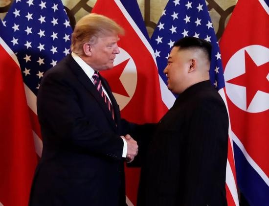 2019年2月27日，越南河内，第二次美朝首脑峰会，美国总统特朗普与朝鲜领导人金正恩在河内索菲特传奇大都会酒店举行会晤。