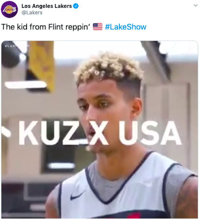 社交圈：艾弗森晒同姚明合影 波兰男篮备战世界杯玩麻将