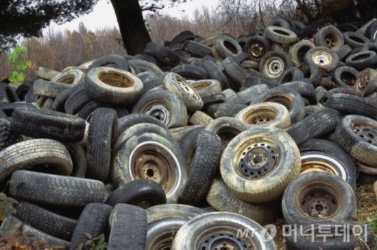 废轮胎（韩国Money Today）