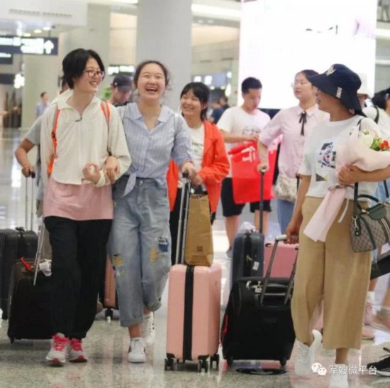 大漠的孩子看上海&mdash;&mdash;&ldquo;东风航天城师生国防教育行&rdquo;活动圆满结束