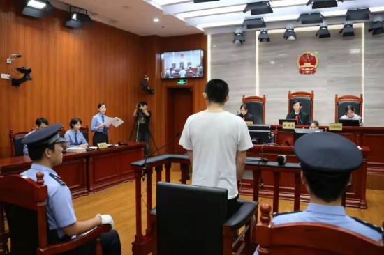 8月21日,庭审现场。上海市虹口区人民法院图