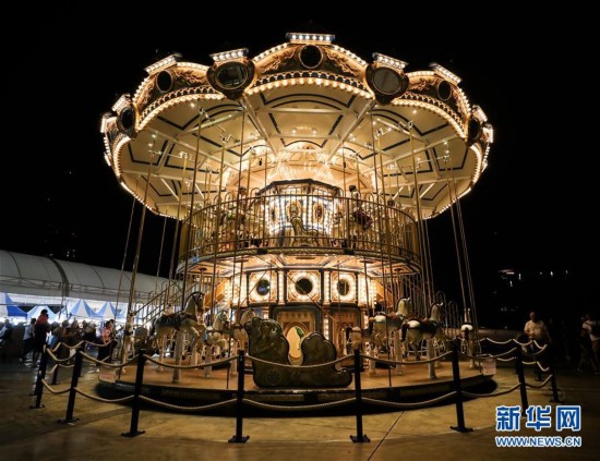 多姿多彩的曼谷夜市