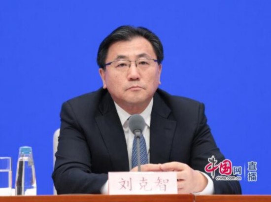 8月23日，国新办举行国务院政策例行吹风会，文化和旅游部市场管理司司长刘克智回答记者提问。中国网 孙宇 摄