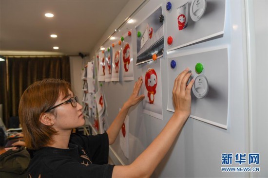 (体育)(4)探访北京2022年冬残奥会吉祥物“雪容融”设计团队