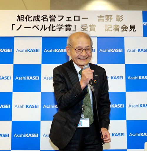 2019诺贝尔化学奖获得者吉野彰：希望获奖能为年轻研究者带来鼓励（图片来源：朝日新闻网站）