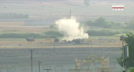  土军空袭叙利亚北部视频截图