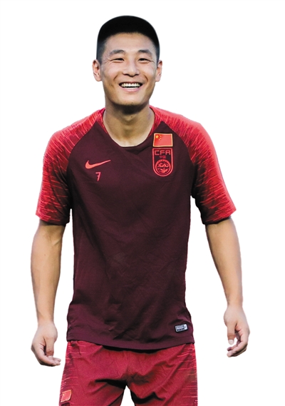 虽然旅途劳顿，但武磊在训练中精神状态不错。 　　图/Osports