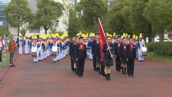 70生快！泰州这个学校为TA庆生……