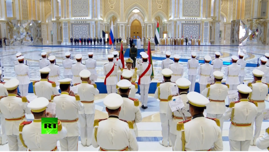 阿联酋军队演奏俄罗斯国歌(今日俄罗斯新闻网)