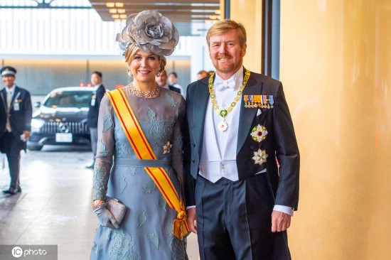 参加典礼的荷兰国王夫妇(东方IC)