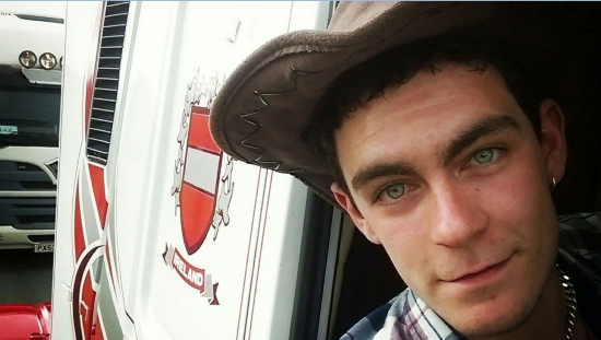 货车司机莫·鲁滨逊(Mo Robinson)来源:天空新闻