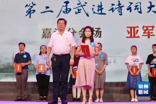 常州大学西太湖校区的管理员们“火”了，用行动诠释“小人物”的