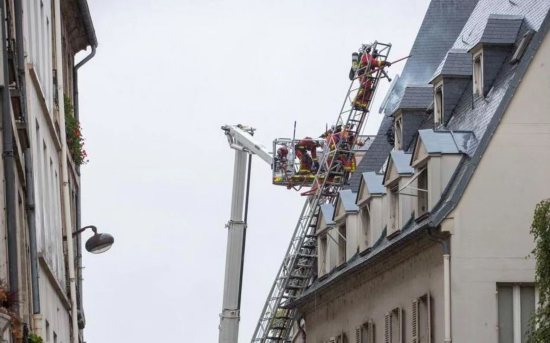 事发现场(巴黎人报)