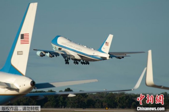 图4：美国&ldquo;空军一号&rdquo;飞机。