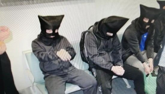 嫌疑人被警方控制。南昌警方供图