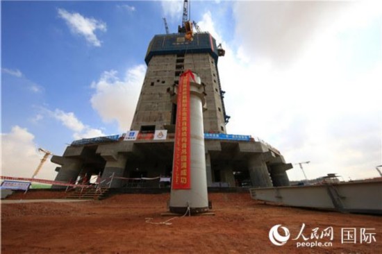 中建埃及新首都CBD标志塔钢结构首吊 【2】